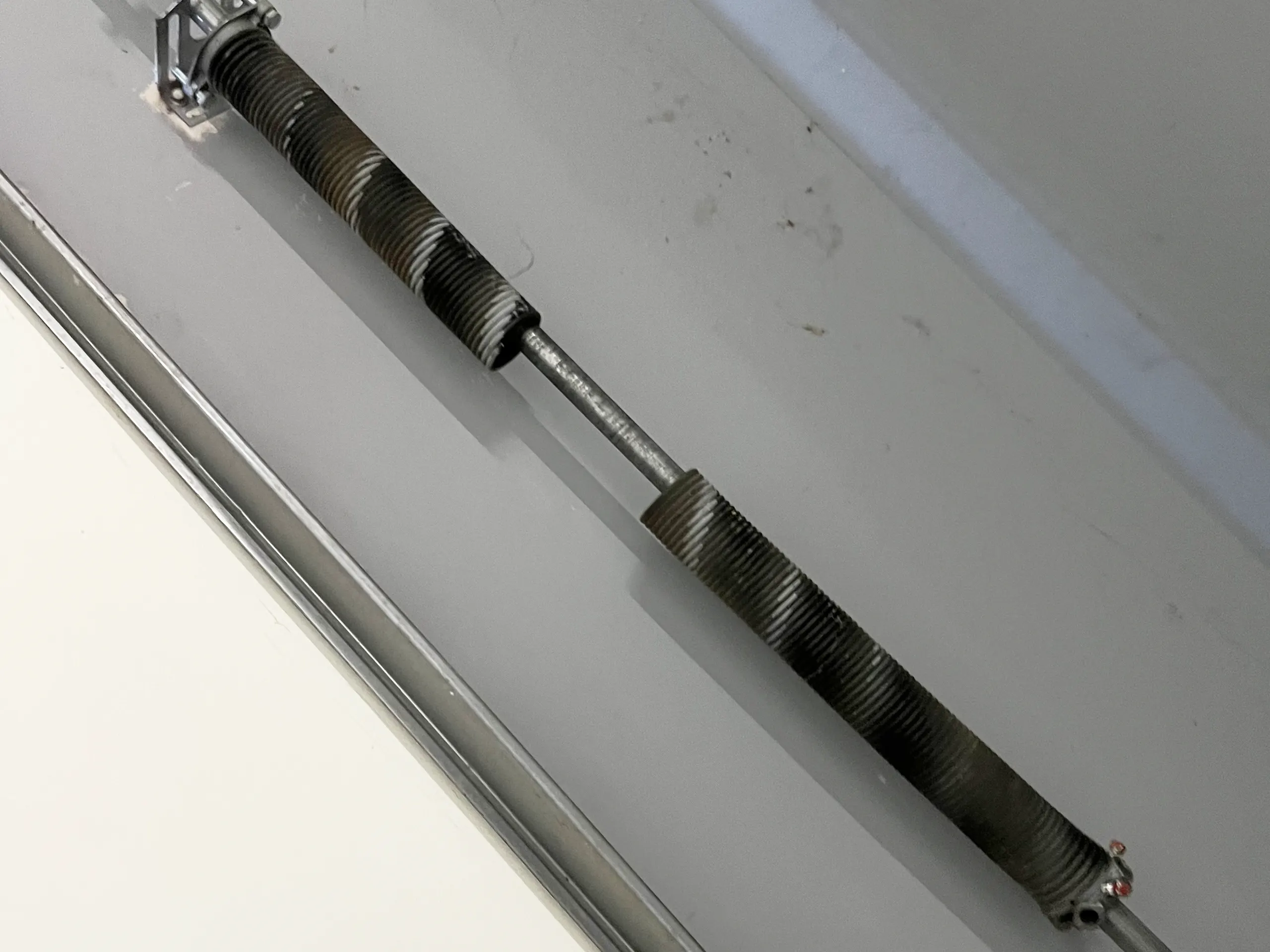 Effective Garage Door Springs Troubleshooting Strategies Broken garage door springs issue