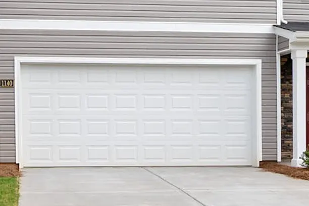Doorlink 3690 Ranch Panel Garage Door